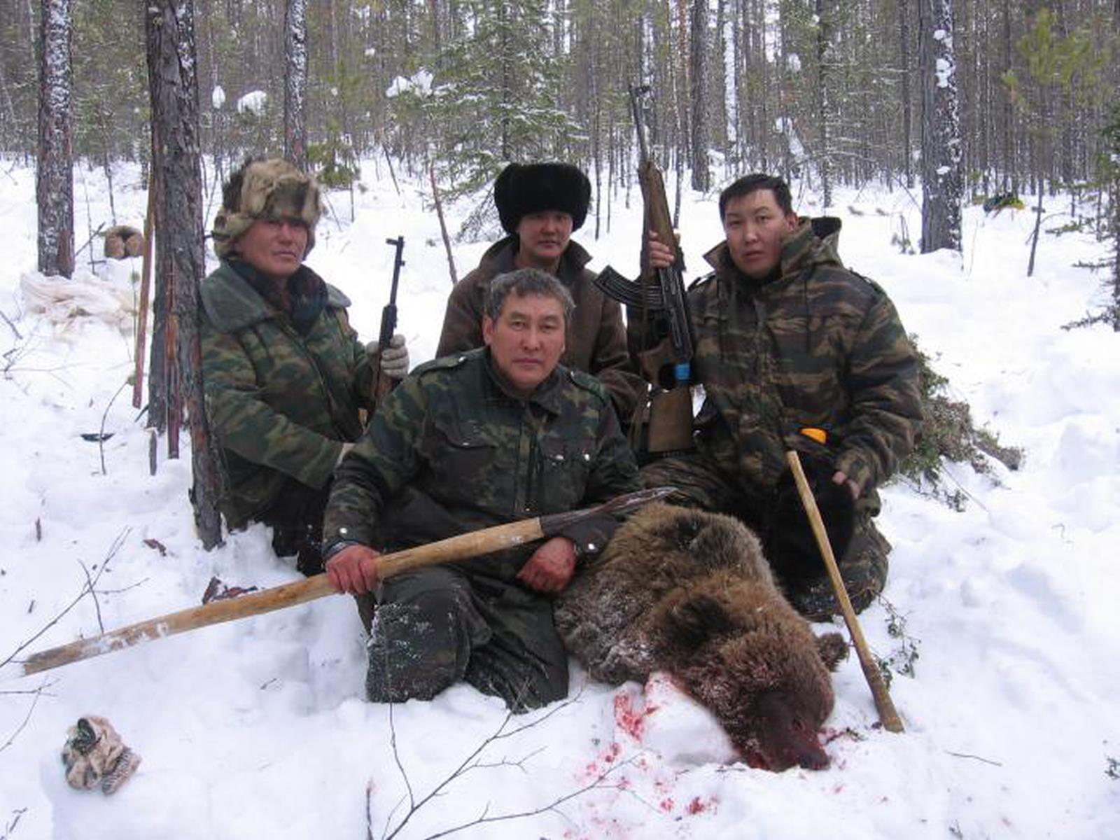 Охота на медведя Берлога Сибирь